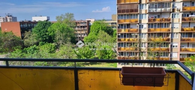Eladó panellakás, Budapesten, XX. kerületben 68.8 M Ft, 3 szobás