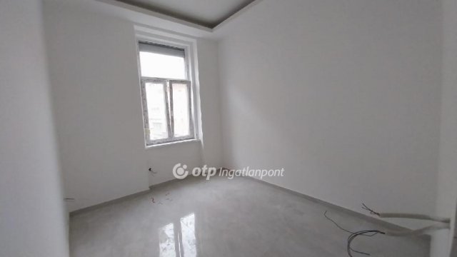 Eladó téglalakás, Budapesten, VI. kerületben 85 M Ft, 3 szobás