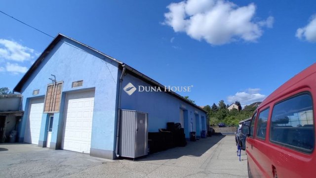 Eladó ipari ingatlan, Piliscsabán 280 M Ft / költözzbe.hu