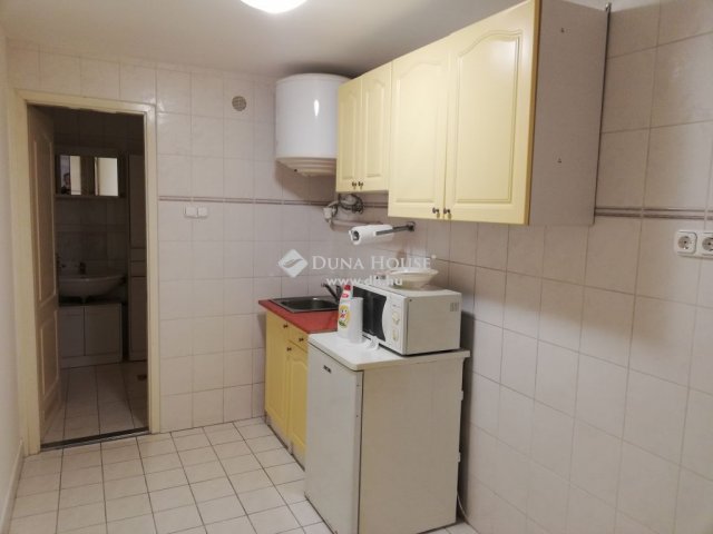 Eladó üzlethelyiség, Budapesten, IX. kerületben 50 M Ft