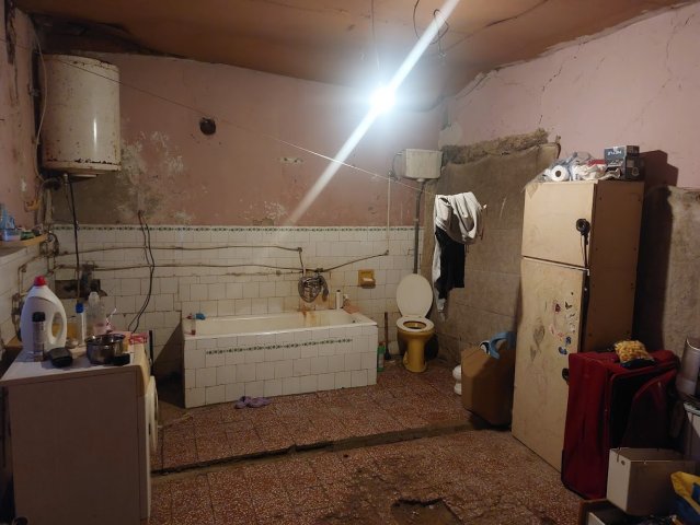 Eladó családi ház, Szakcson 4.99 M Ft, 2 szobás