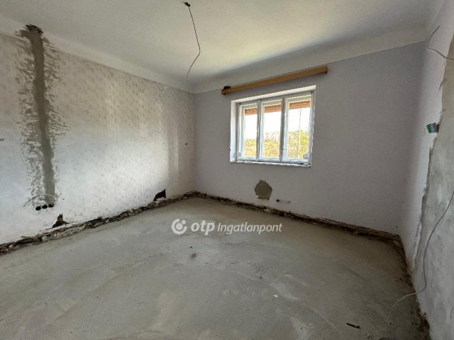 Eladó családi ház, Nyírábrányon 25 M Ft, 2 szobás