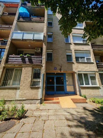 Eladó téglalakás, Tatabányán 32.9 M Ft, 2 szobás