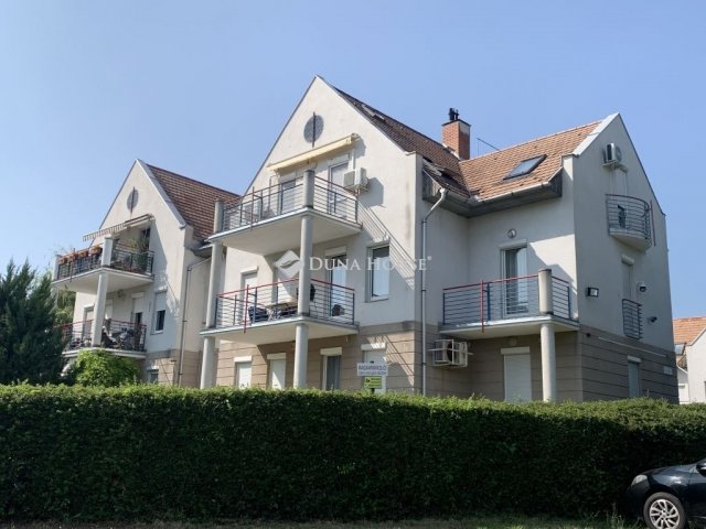 Eladó téglalakás, Budapesten, III. kerületben 143.7 M Ft