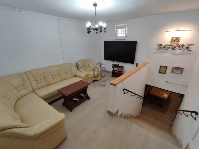 Eladó családi ház, Ősin 45 M Ft, 1 szobás