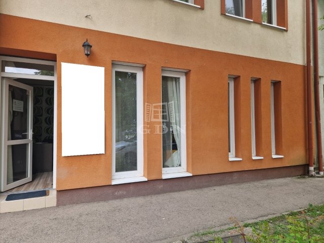 Kiadó iroda, Székesfehérvárott 140 E Ft / hó, 2 szobás