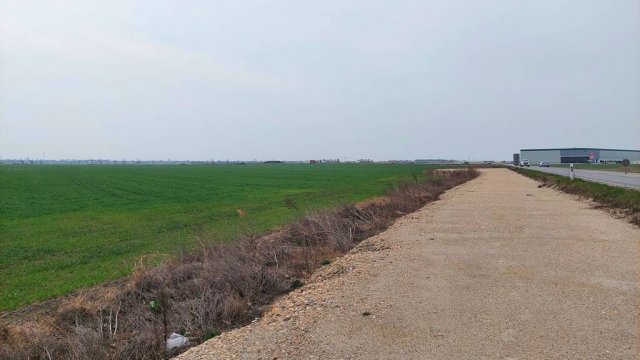 Eladó telek, Szigetszentmiklóson 821.268 M Ft