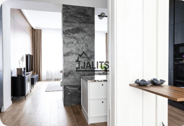 Kiadó téglalakás, albérlet, Budapesten, V. kerületben, 3 szobás