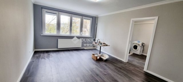 Eladó panellakás, Budapesten, IX. kerületben 86.9 M Ft, 3 szobás