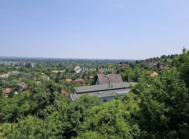 Eladó téglalakás, Budapesten, III. kerületben 159 M Ft, 3 szobás