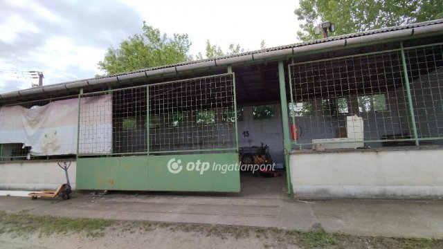 Eladó ipari ingatlan, Nagykátán 150 M Ft / költözzbe.hu