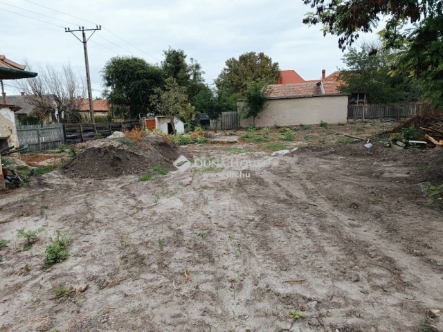 Eladó családi ház, Tápiógyörgyén 28.9 M Ft, 2 szobás