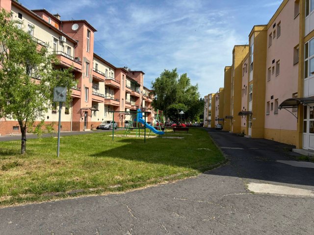 Kiadó téglalakás, albérlet, Miskolcon 150 E Ft / hó, 1+1 szobás