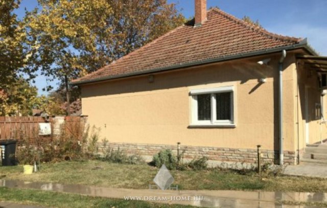 Eladó családi ház, Csengődön 40.99 M Ft, 3 szobás