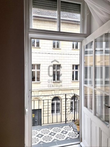 Kiadó téglalakás, albérlet, Budapesten, VI. kerületben