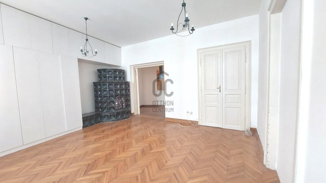 Eladó téglalakás, Székesfehérvárott 94.9 M Ft, 2 szobás