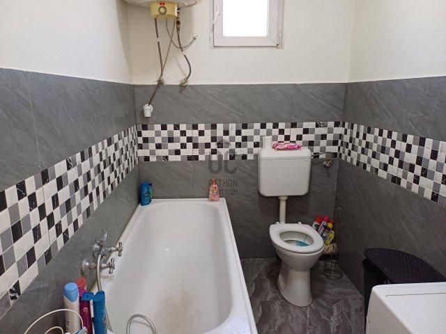 Eladó családi ház, Kecskeméten 32.99 M Ft, 2 szobás