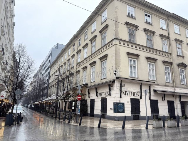 Eladó téglalakás, Budapesten, V. kerületben 169 M Ft, 3 szobás