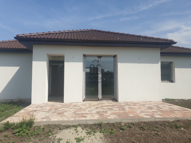 Eladó családi ház, Siófokon 99.5 M Ft, 4 szobás