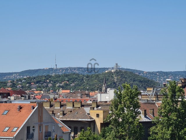 Eladó téglalakás, Budapesten, IX. kerületben 210 M Ft, 4 szobás