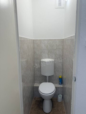 Kiadó panellakás, albérlet, Dunaújvárosban 140 E Ft / hó