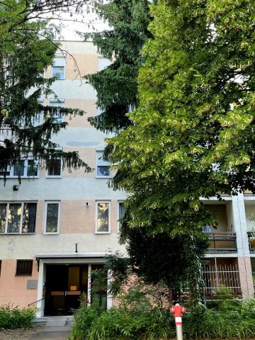 Eladó téglalakás, Egerben 33 M Ft, 2 szobás