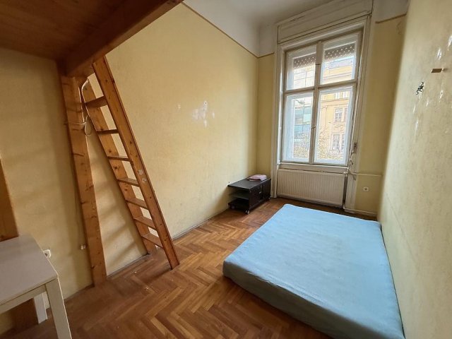 Eladó téglalakás, Budapesten, VI. kerületben 95 M Ft, 4+1 szobás