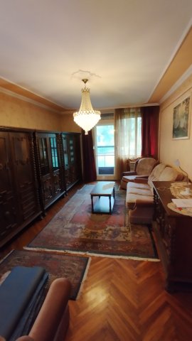 Eladó téglalakás, Szolnokon 27 M Ft, 3 szobás