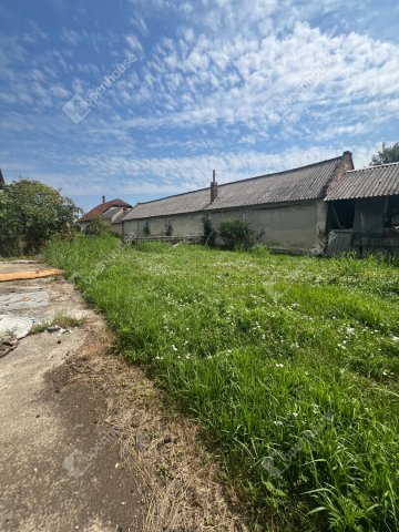 Eladó családi ház, Bolhóban 31 M Ft, 4 szobás
