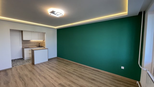 Eladó panellakás, Győrött 59 M Ft, 3 szobás