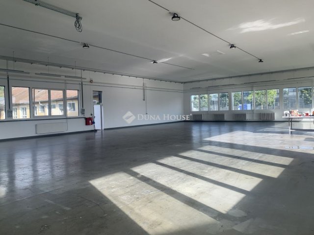 Kiadó ipari ingatlan, Körmenden 1170 E Ft / hó