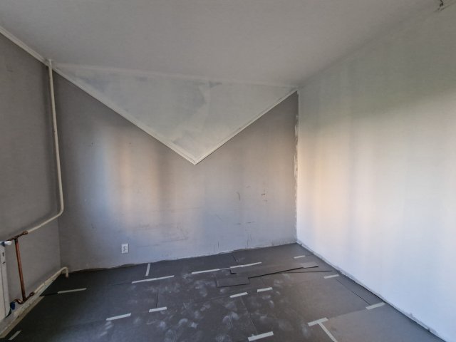 Eladó panellakás, XXI. kerületben, Táncsics Mihály utcában