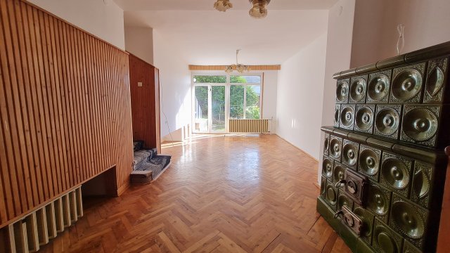 Eladó téglalakás, Zalaegerszegen 49.9 M Ft, 3 szobás