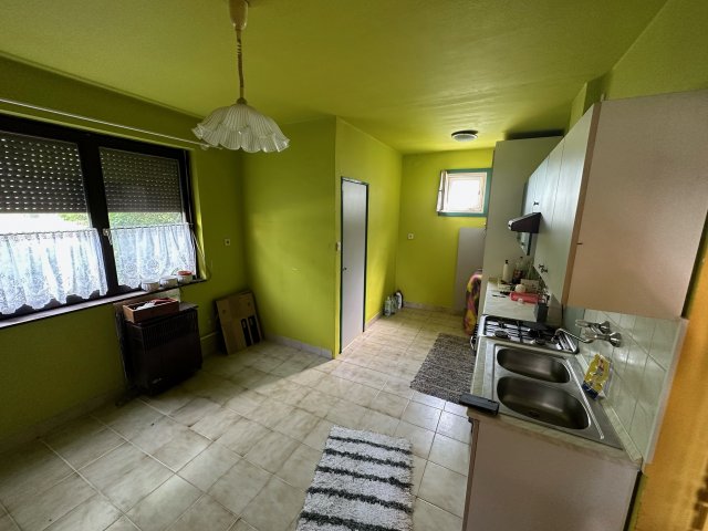 Eladó családi ház, Galambokon 39.9 M Ft, 6 szobás