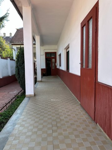 Eladó családi ház, Gyöngyösön 44.9 M Ft, 3 szobás