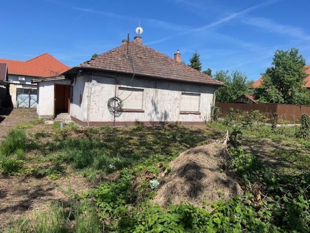 Eladó családi ház, Dunaharasztin 39.9 M Ft, 3 szobás
