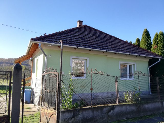 Eladó családi ház, Bükkaranyosban, Ady Endre úton 17 M Ft