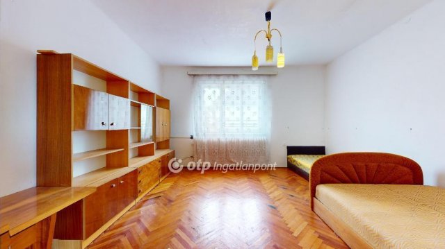 Eladó családi ház, Mádon 26.9 M Ft, 3 szobás