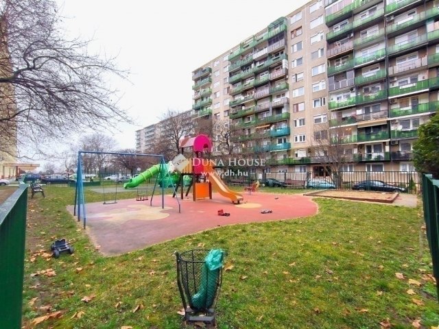Eladó panellakás, Budapesten, X. kerületben 62.9 M Ft, 2+1 szobás