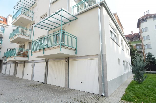 Kiadó téglalakás, albérlet, Kecskeméten 250 E Ft / hó