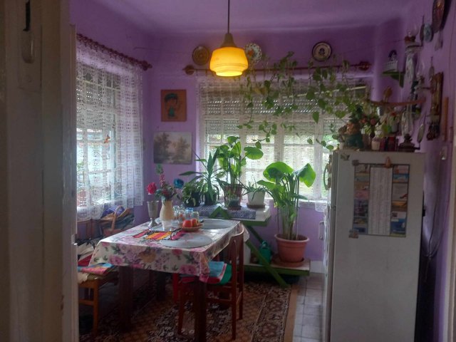 Eladó családi ház, Tiszaföldváron 9.9 M Ft, 2 szobás