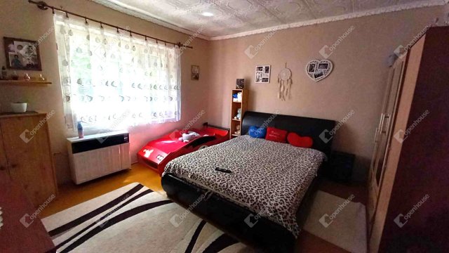 Eladó családi ház, Kőteleken 7.8 M Ft, 2 szobás