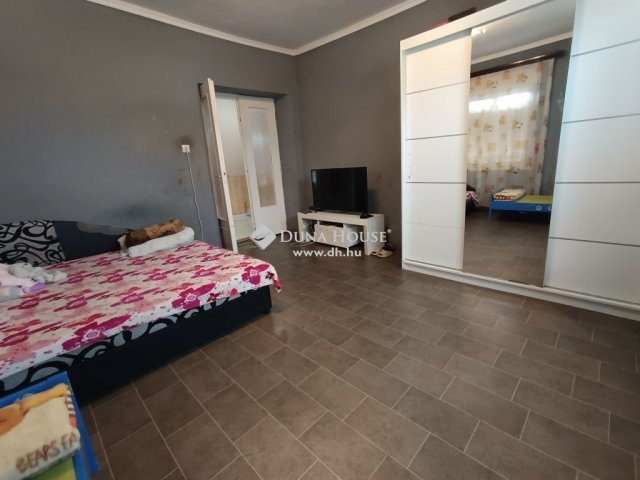 Eladó családi ház, Tápiógyörgyén 25 M Ft, 3 szobás