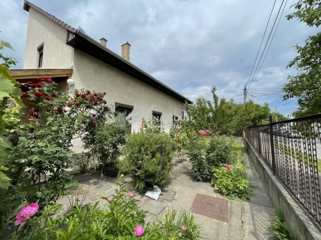 Eladó családi ház, Budapesten, XX. kerületben 129.9 M Ft