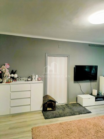 Eladó téglalakás, Balatonfűzfőn 42.5 M Ft, 2+1 szobás