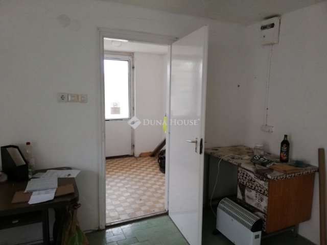 Eladó családi ház, Hejőkeresztúron 22.9 M Ft