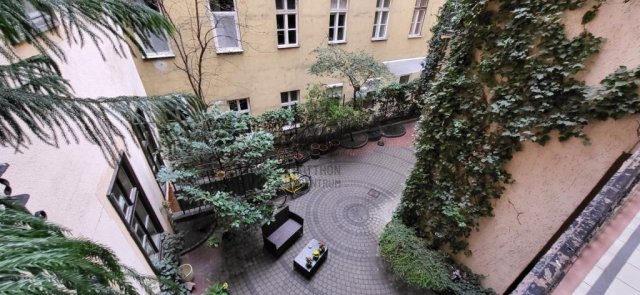 Eladó téglalakás, Budapesten, IX. kerületben 172.2 M Ft