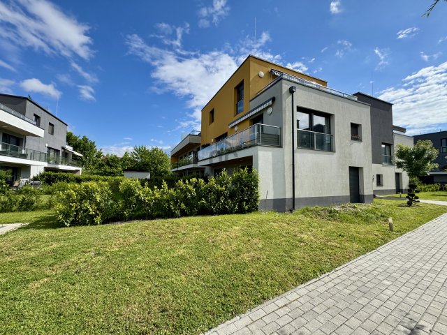 Eladó téglalakás, Budapesten, III. kerületben 96.5 M Ft