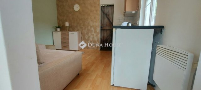 Eladó nyaraló, Szentendrén 38.9 M Ft, 1 szobás
