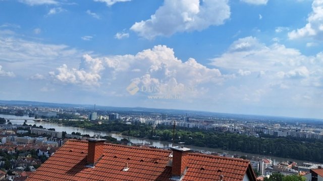 Eladó téglalakás, Budapesten, II. kerületben 255 M Ft, 4 szobás